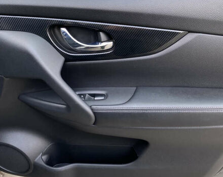 Серый Ниссан Rogue, объемом двигателя 2.49 л и пробегом 222 тыс. км за 15000 $, фото 10 на Automoto.ua