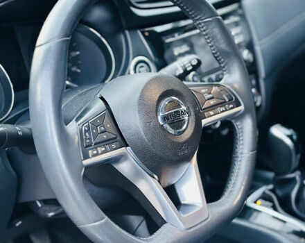 Серый Ниссан Rogue, объемом двигателя 2.49 л и пробегом 190 тыс. км за 12200 $, фото 4 на Automoto.ua