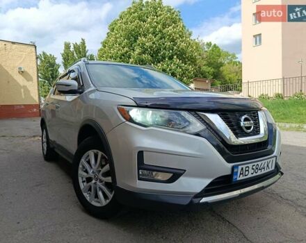 Сірий Ніссан Rogue, об'ємом двигуна 2.5 л та пробігом 170 тис. км за 12800 $, фото 5 на Automoto.ua