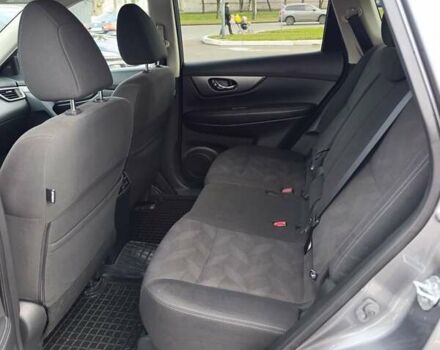 Серый Ниссан Rogue, объемом двигателя 2.49 л и пробегом 78 тыс. км за 13400 $, фото 7 на Automoto.ua