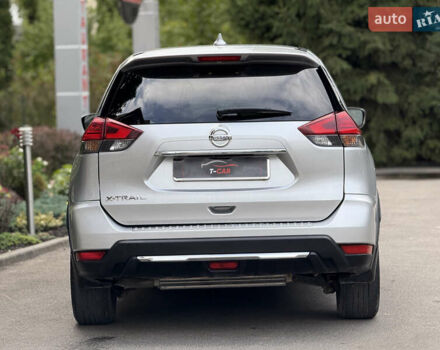 Серый Ниссан Rogue, объемом двигателя 2.5 л и пробегом 162 тыс. км за 12900 $, фото 9 на Automoto.ua