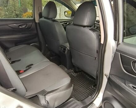 Сірий Ніссан Rogue, об'ємом двигуна 2.5 л та пробігом 130 тис. км за 16000 $, фото 5 на Automoto.ua