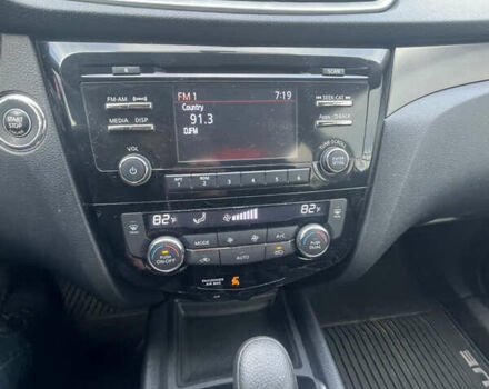 Сірий Ніссан Rogue, об'ємом двигуна 2.49 л та пробігом 148 тис. км за 13800 $, фото 10 на Automoto.ua