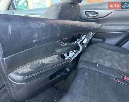 Сірий Ніссан Rogue, об'ємом двигуна 2.5 л та пробігом 50 тис. км за 8900 $, фото 14 на Automoto.ua