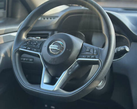 Серый Ниссан Rogue, объемом двигателя 2.49 л и пробегом 206 тыс. км за 12999 $, фото 32 на Automoto.ua