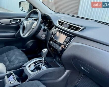 Серый Ниссан Rogue, объемом двигателя 2.5 л и пробегом 113 тыс. км за 13500 $, фото 25 на Automoto.ua