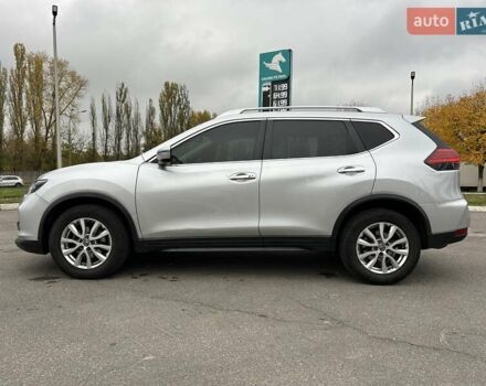 Серый Ниссан Rogue, объемом двигателя 2.49 л и пробегом 162 тыс. км за 11700 $, фото 7 на Automoto.ua