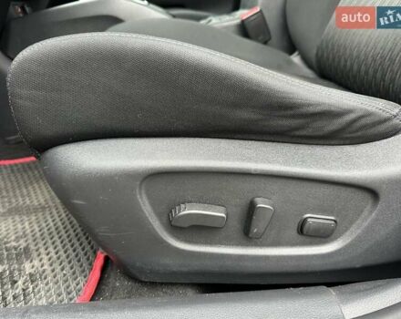 Серый Ниссан Rogue, объемом двигателя 2.49 л и пробегом 162 тыс. км за 11700 $, фото 20 на Automoto.ua