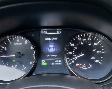 Серый Ниссан Rogue, объемом двигателя 2.49 л и пробегом 222 тыс. км за 15000 $, фото 12 на Automoto.ua