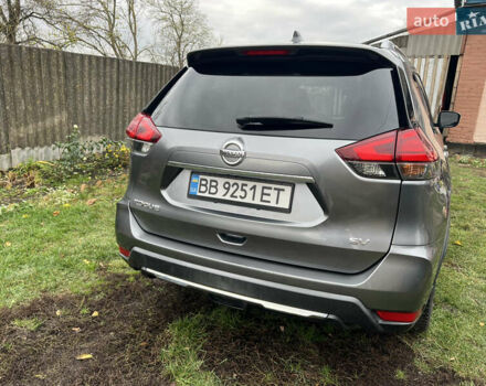 Серый Ниссан Rogue, объемом двигателя 2.49 л и пробегом 170 тыс. км за 16000 $, фото 5 на Automoto.ua