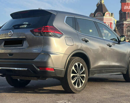 Серый Ниссан Rogue, объемом двигателя 2.49 л и пробегом 206 тыс. км за 12999 $, фото 9 на Automoto.ua