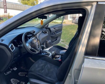 Серый Ниссан Rogue, объемом двигателя 2.5 л и пробегом 112 тыс. км за 12700 $, фото 11 на Automoto.ua