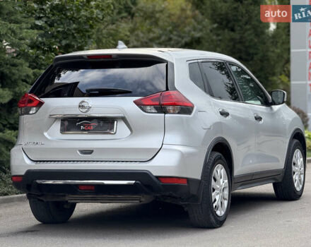 Серый Ниссан Rogue, объемом двигателя 2.5 л и пробегом 162 тыс. км за 12900 $, фото 8 на Automoto.ua