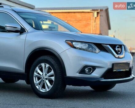 Серый Ниссан Rogue, объемом двигателя 2.5 л и пробегом 113 тыс. км за 13500 $, фото 7 на Automoto.ua
