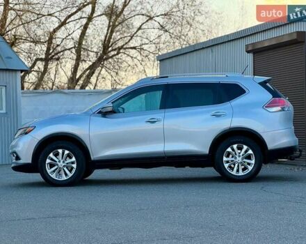 Серый Ниссан Rogue, объемом двигателя 2.5 л и пробегом 113 тыс. км за 13500 $, фото 5 на Automoto.ua