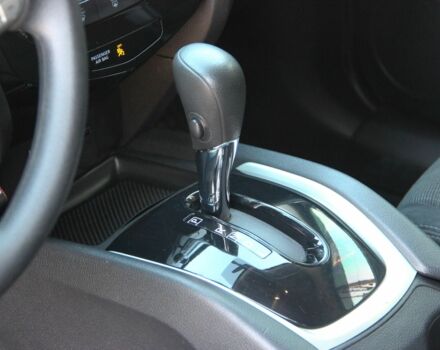 Сірий Ніссан Rogue, об'ємом двигуна 2.5 л та пробігом 105 тис. км за 12500 $, фото 12 на Automoto.ua