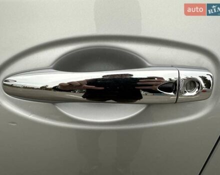 Серый Ниссан Rogue, объемом двигателя 2.49 л и пробегом 162 тыс. км за 11700 $, фото 17 на Automoto.ua