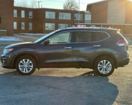 Серый Ниссан Rogue, объемом двигателя 2.5 л и пробегом 72 тыс. км за 5400 $, фото 4 на Automoto.ua