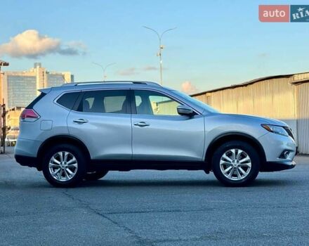 Серый Ниссан Rogue, объемом двигателя 2.5 л и пробегом 113 тыс. км за 13500 $, фото 6 на Automoto.ua