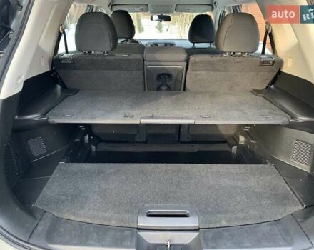 Ніссан Rogue 2016 у Тернополі на Automoto.ua Сірий Ніссан Rogue, об'ємом двигуна 2.5 л та пробігом 193 тис. км за 12350 $, фото 5 на Automoto.ua