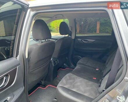 Сірий Ніссан Rogue, об'ємом двигуна 2.49 л та пробігом 146 тис. км за 12500 $, фото 6 на Automoto.ua