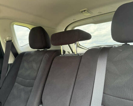 Серый Ниссан Rogue, объемом двигателя 2.49 л и пробегом 122 тыс. км за 14000 $, фото 18 на Automoto.ua