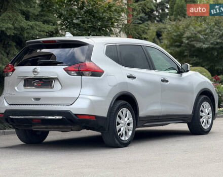 Серый Ниссан Rogue, объемом двигателя 2.5 л и пробегом 162 тыс. км за 12900 $, фото 15 на Automoto.ua