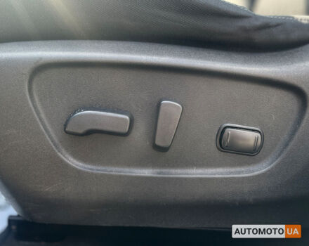 Серый Ниссан Rogue, объемом двигателя 2.5 л и пробегом 132 тыс. км за 12700 $, фото 10 на Automoto.ua