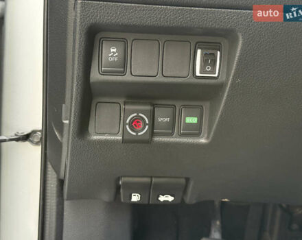 Серый Ниссан Rogue, объемом двигателя 2.5 л и пробегом 162 тыс. км за 12900 $, фото 31 на Automoto.ua