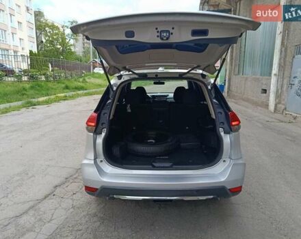 Сірий Ніссан Rogue, об'ємом двигуна 2.5 л та пробігом 170 тис. км за 12800 $, фото 27 на Automoto.ua