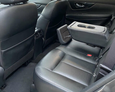 Серый Ниссан Rogue, объемом двигателя 2.49 л и пробегом 222 тыс. км за 15000 $, фото 14 на Automoto.ua