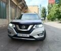 Сірий Ніссан Rogue, об'ємом двигуна 2.5 л та пробігом 170 тис. км за 12800 $, фото 3 на Automoto.ua
