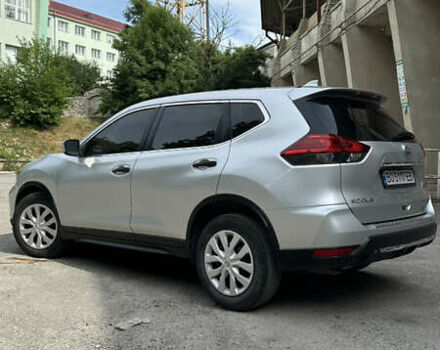 Серый Ниссан Rogue, объемом двигателя 2.49 л и пробегом 77 тыс. км за 13200 $, фото 2 на Automoto.ua