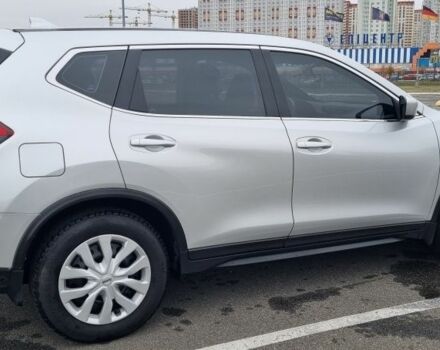 Серый Ниссан Rogue, объемом двигателя 2.5 л и пробегом 120 тыс. км за 15600 $, фото 5 на Automoto.ua