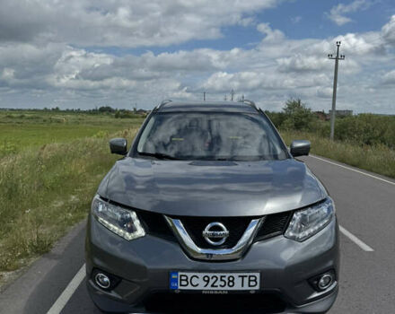 Серый Ниссан Rogue, объемом двигателя 2.49 л и пробегом 122 тыс. км за 14000 $, фото 1 на Automoto.ua