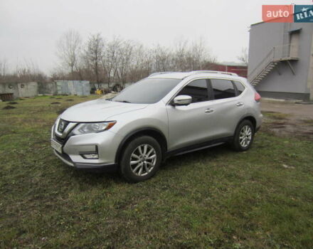 Серый Ниссан Rogue, объемом двигателя 2.5 л и пробегом 120 тыс. км за 16000 $, фото 9 на Automoto.ua
