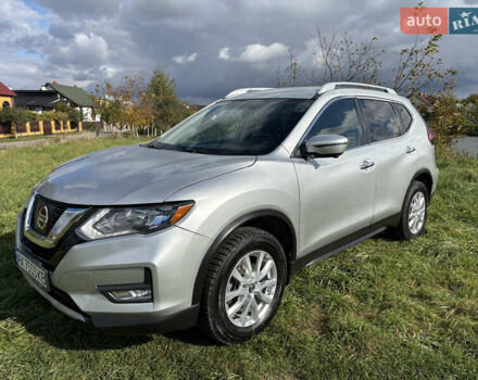 Серый Ниссан Rogue, объемом двигателя 2.49 л и пробегом 119 тыс. км за 14750 $, фото 1 на Automoto.ua
