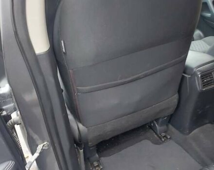 Сірий Ніссан Rogue, об'ємом двигуна 2.49 л та пробігом 173 тис. км за 12000 $, фото 14 на Automoto.ua