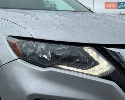 Серый Ниссан Rogue, объемом двигателя 2.5 л и пробегом 119 тыс. км за 14690 $, фото 12 на Automoto.ua