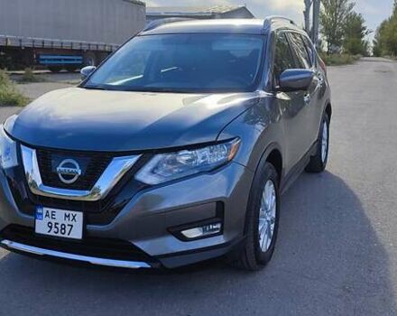 Серый Ниссан Rogue, объемом двигателя 2.49 л и пробегом 149 тыс. км за 17000 $, фото 1 на Automoto.ua