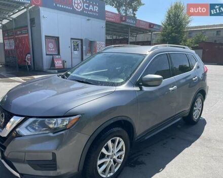 Серый Ниссан Rogue, объемом двигателя 2.49 л и пробегом 180 тыс. км за 15200 $, фото 1 на Automoto.ua