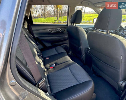 Серый Ниссан Rogue, объемом двигателя 2.5 л и пробегом 85 тыс. км за 14900 $, фото 26 на Automoto.ua