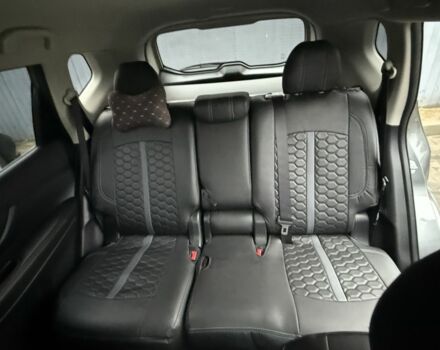 Серый Ниссан Rogue, объемом двигателя 2.5 л и пробегом 143 тыс. км за 15500 $, фото 13 на Automoto.ua