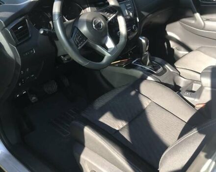 Сірий Ніссан Rogue, об'ємом двигуна 2.49 л та пробігом 67 тис. км за 15600 $, фото 3 на Automoto.ua