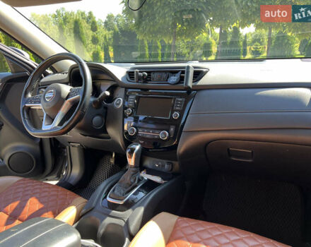 Сірий Ніссан Rogue, об'ємом двигуна 2.49 л та пробігом 62 тис. км за 18900 $, фото 17 на Automoto.ua
