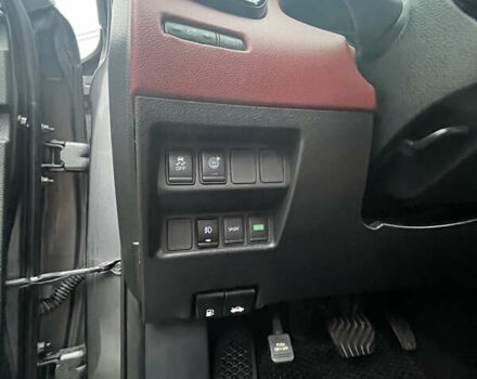 Сірий Ніссан Rogue, об'ємом двигуна 2.5 л та пробігом 132 тис. км за 13500 $, фото 20 на Automoto.ua