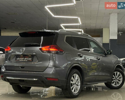 Серый Ниссан Rogue, объемом двигателя 2 л и пробегом 132 тыс. км за 16999 $, фото 9 на Automoto.ua