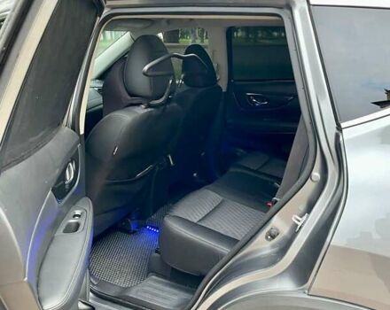 Серый Ниссан Rogue, объемом двигателя 2.49 л и пробегом 167 тыс. км за 15900 $, фото 8 на Automoto.ua