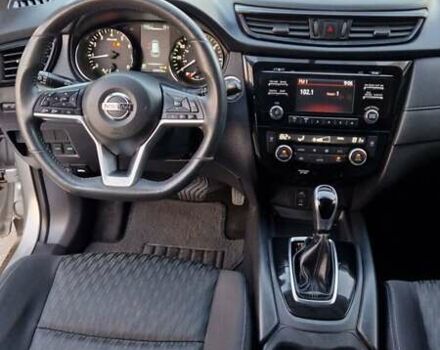 Серый Ниссан Rogue, объемом двигателя 2.5 л и пробегом 209 тыс. км за 14500 $, фото 16 на Automoto.ua