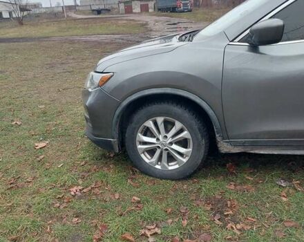 Сірий Ніссан Rogue, об'ємом двигуна 2.49 л та пробігом 173 тис. км за 12000 $, фото 2 на Automoto.ua